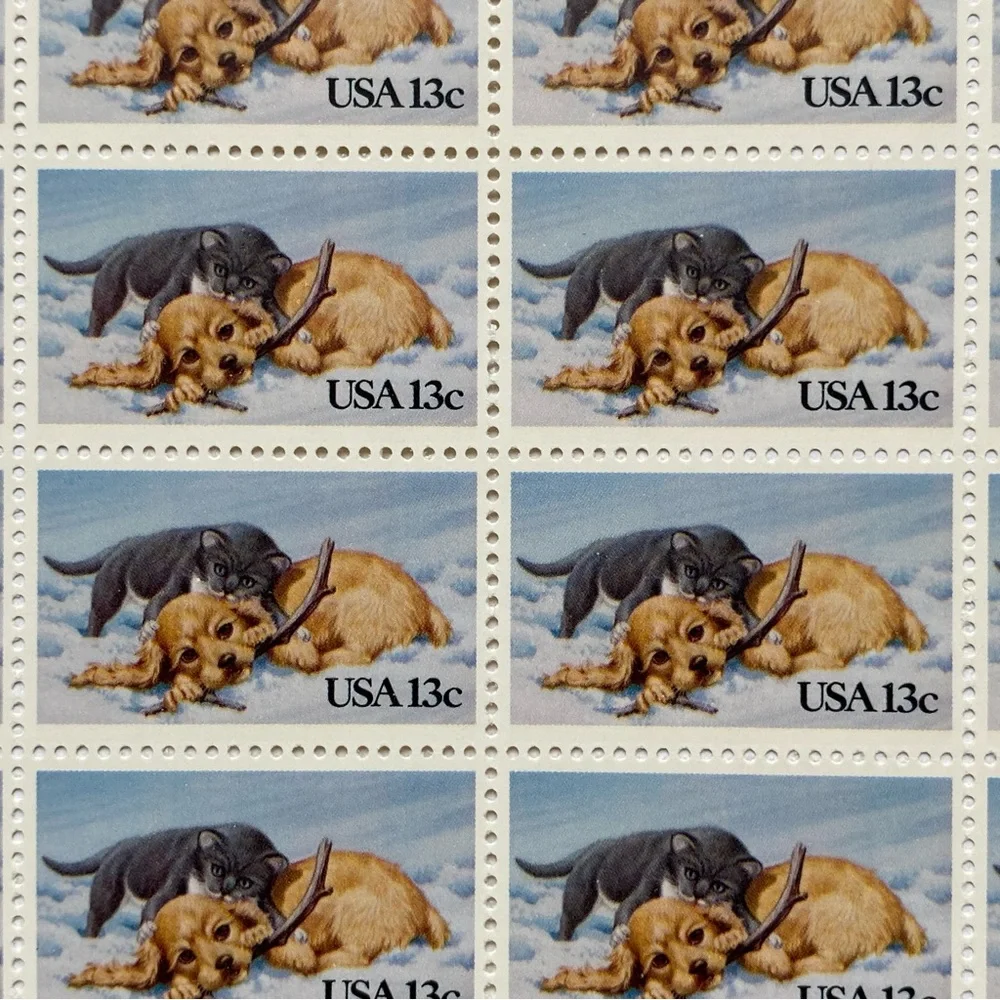 Kitten and Puppy Commemorative Issue Stamp Full Sheet 13 cent MNH #2025 Unhinged